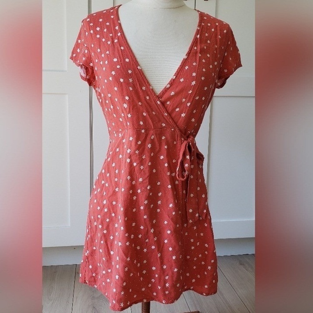 LIRA Wrap Dress Womens Small Red Floral Short Sleeve Cottagecore Beach Babe